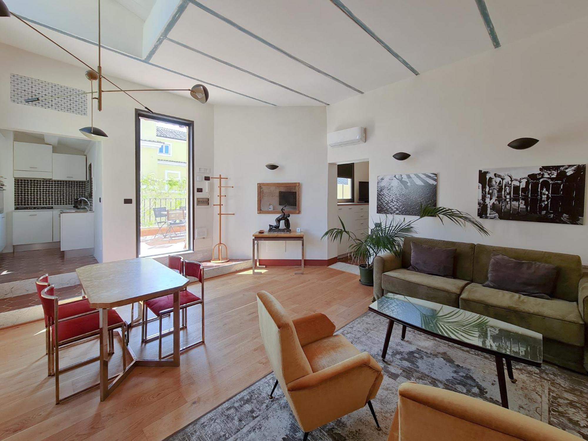 Cs Stylish Loft With Terrace Spanish Steps * Rome